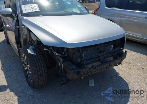 2021 Volkswagen Tiguan 2.0T S z USA, uszkodzony, nr VIN 3VV1B7AX9MM059930